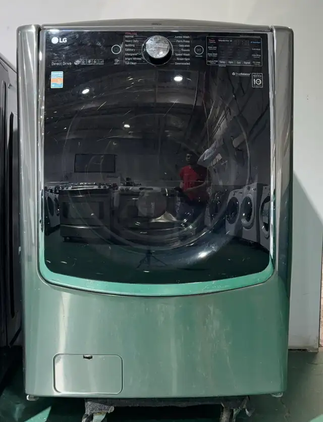 LG Jumbo Washer (W7362)