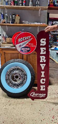 Custom flange signs - Photo 3