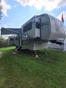 2018 Jayco Eagle 339 FLQS