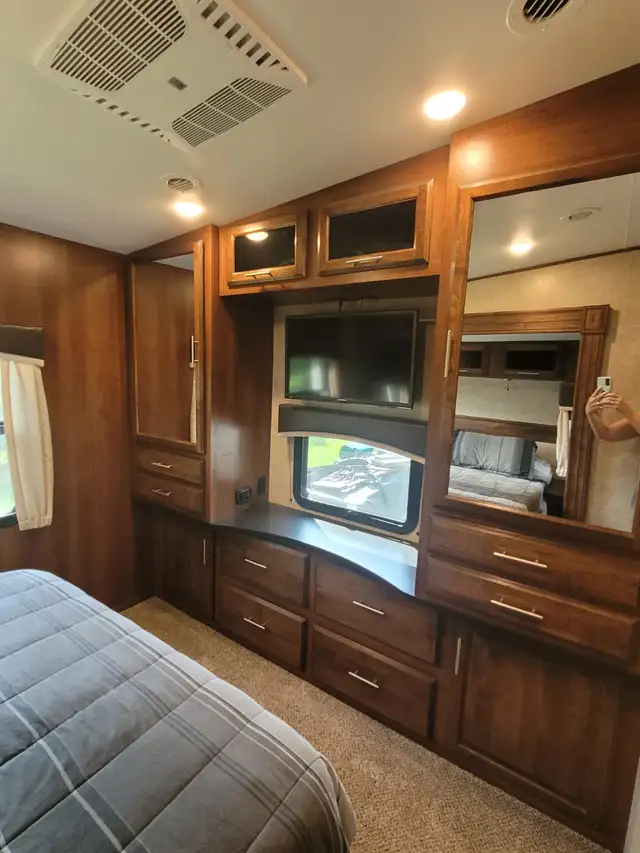 2018 Jayco Eagle 339 FLQS - Photo 7