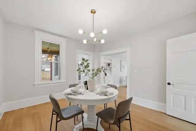 4 Bed 2 bath St.Thomas Home for sale - Photo 3