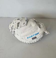 34' Easton Ghost NX Catchers Mitt (32013071)
