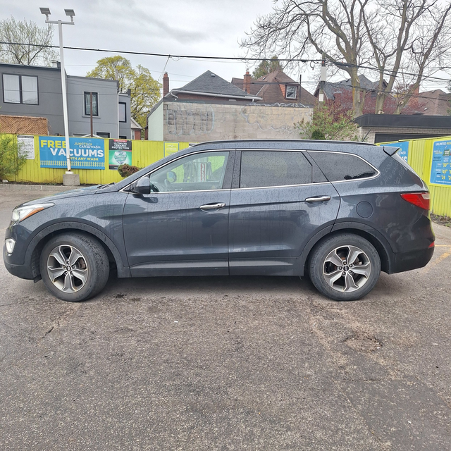 2015 Hyundai Santa Fe XL Premium AWD, 3.3l 6cyl, No Accidents - Photo 6