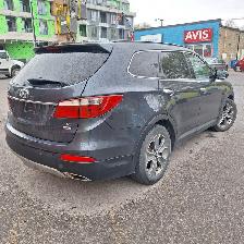 2015 Hyundai Santa Fe XL Premium AWD, 3.3l 6cyl, No Accidents - Photo 9