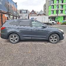 2015 Hyundai Santa Fe XL Premium AWD, 3.3l 6cyl, No Accidents - Photo 10