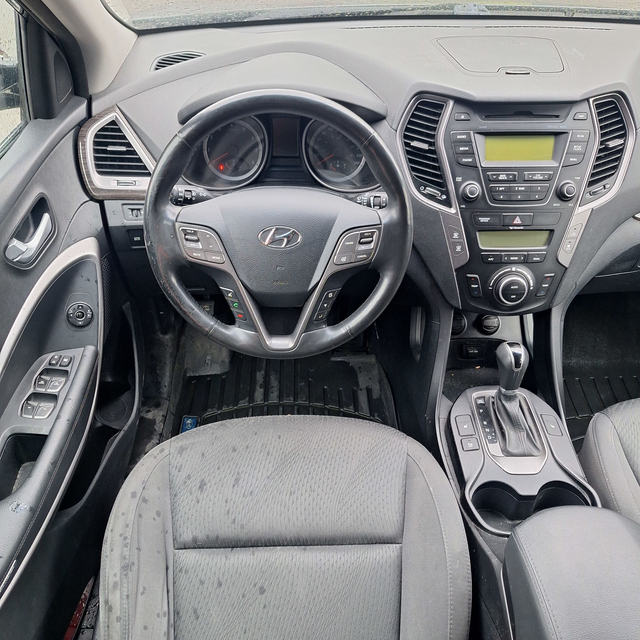2015 Hyundai Santa Fe XL Premium AWD, 3.3l 6cyl, No Accidents - Photo 14