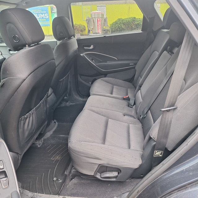 2015 Hyundai Santa Fe XL Premium AWD, 3.3l 6cyl, No Accidents - Photo 16