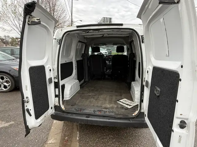 2015 Chevrolet City Express Cargo Van - Photo 6