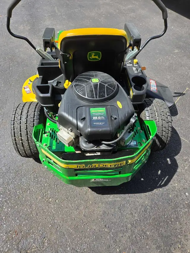 john deere z225 zero turn - Photo 3