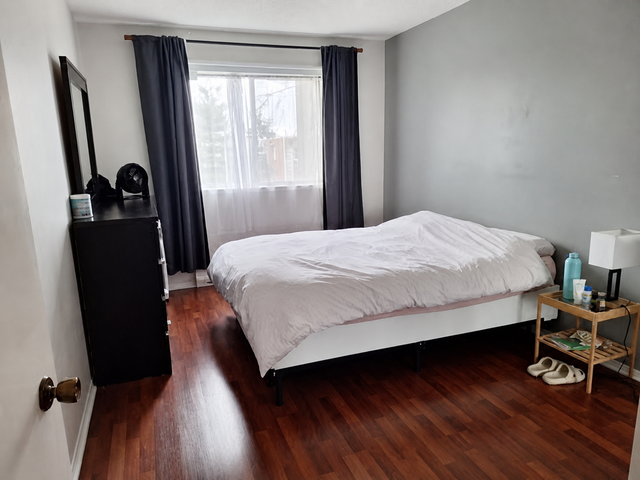 Grand 4 1/2 au 2e étage – 2 grands balcons – 1500 $/mois - Photo 4