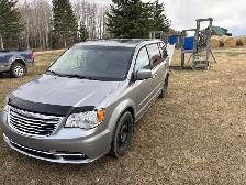 2016 Chrysler Town and Country