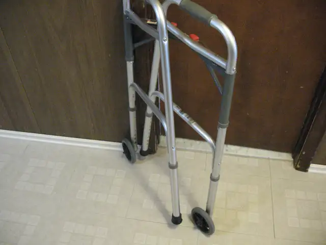 Folding Aluminum Walkers, with Wheels or No Wheels - Photo 10