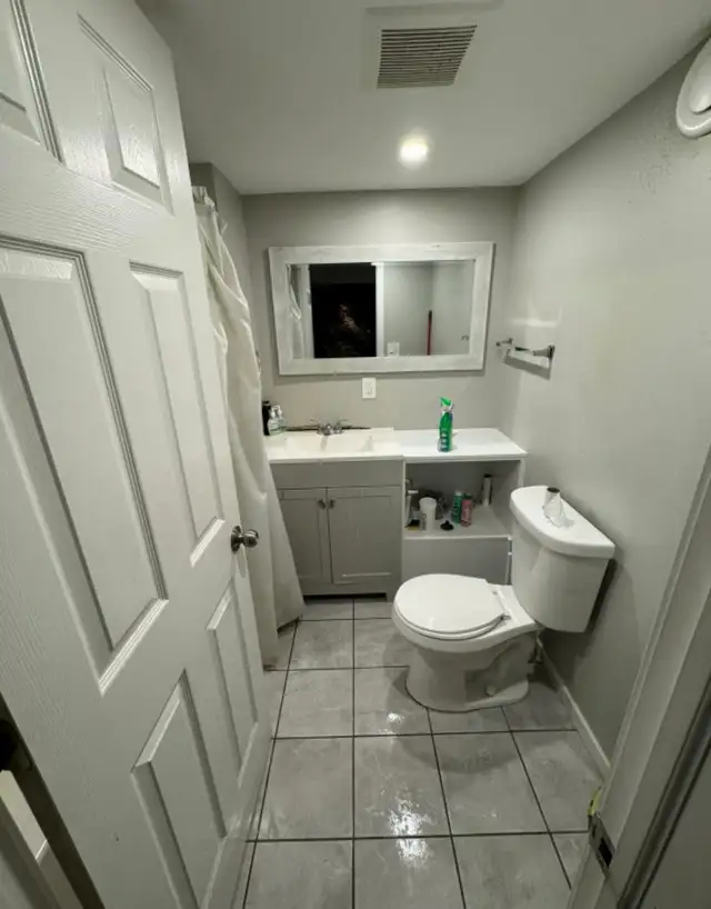 Furnished room for rent by UofM and by bus stop - Photo 5