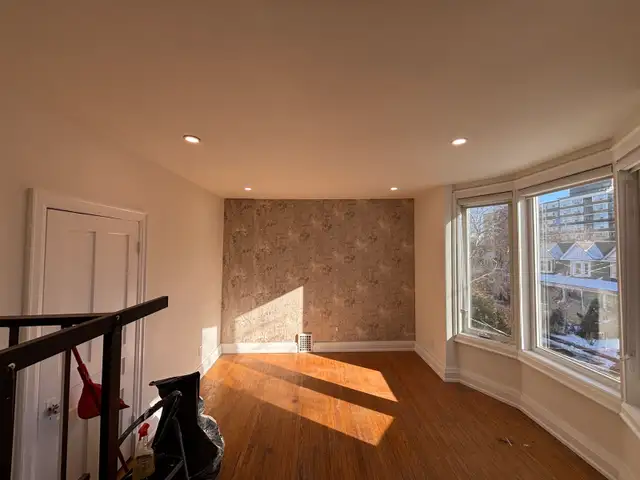 Carpentry & Renovation Services - Photo 5