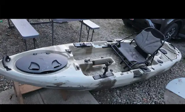 PREMIUM PEDAL DRIVE FISHING KAYAK - READY FOR THE WATER - Photo 7