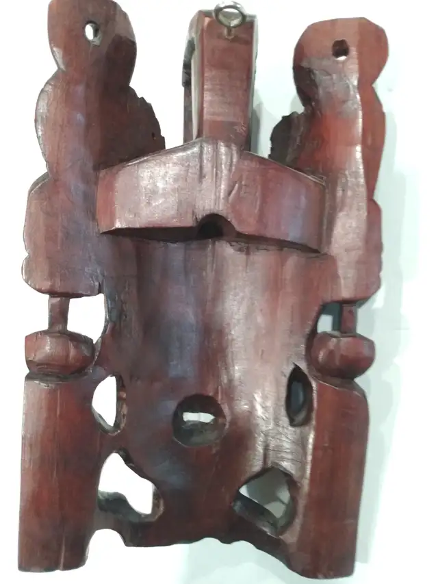 4 MASQUES ORIGINAUX EXOTIQUES - Photo 2
