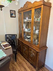 Solid wood china cabinet