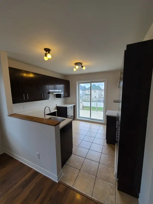 Logement 4½ Chomedey, Laval - Photo 2