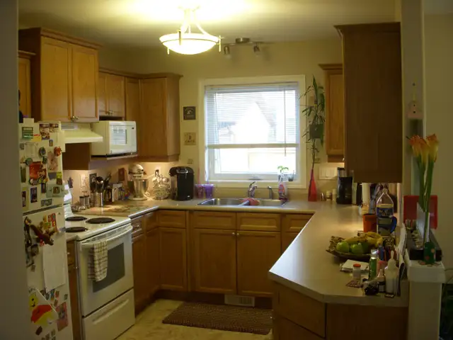 2 Story House for Rent - Photo 5