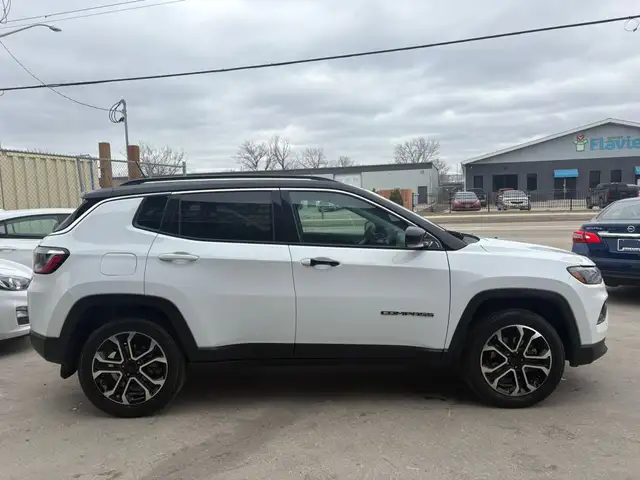 2022 JEEP COMPASS LIMITED - LEATHER SEATS - 4WD - BACK-UP CAMERA - Photo 6
