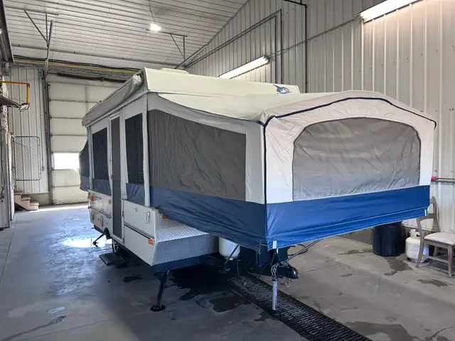 2007 Jayco Jay Series 1207 COMPACT, SUV TOWABLE,