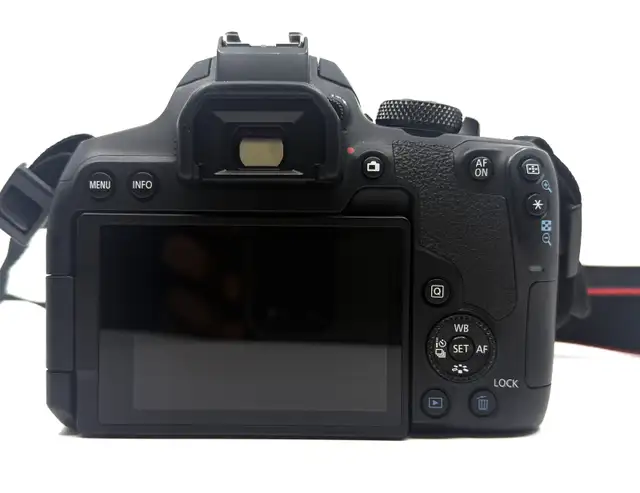 Canon T8i DSLR Camera w/18-55mm IS STM Lens 24MP 4K - $949 - Photo 5