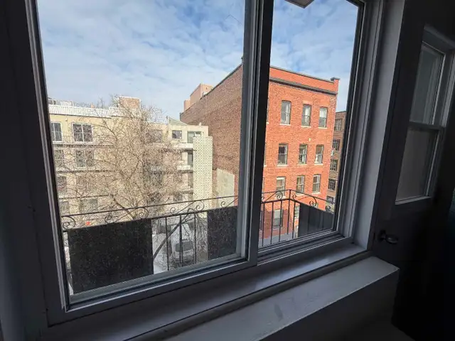 STUDIO MEUBLÉ TOUT INCLUT - Montréal | Plateau - Photo 8