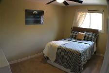 FURNISHED ROOMS ON UPPER LEVEL FROM $900 - Photo 4