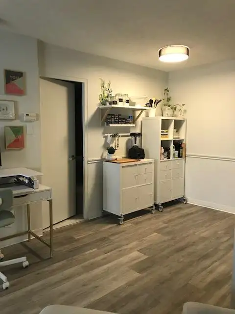 July 1st - Studio/Bachelor Apartment Available - Photo 3