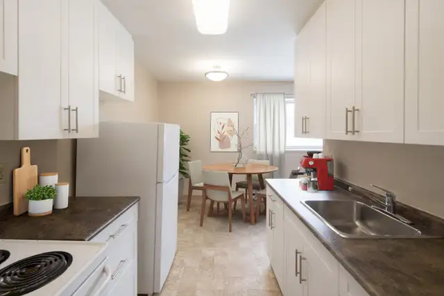 St. Vital - Two-Bedroom Suite Available - Photo 2