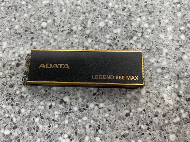 Adata Legend 960 Max 1 TB Drive - Photo 2