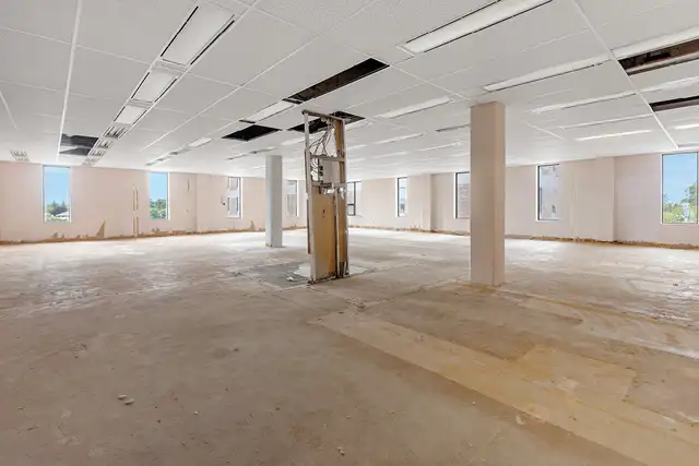 2249 Carling Ave., Suite 423 | Office Space for Lease - Photo 7