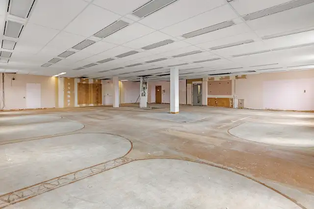 2249 Carling Ave., Suite 423 | Office Space for Lease - Photo 8