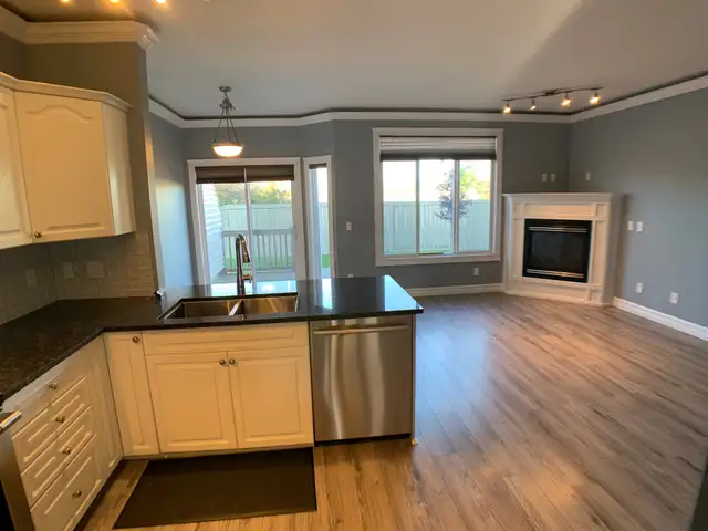 7-411 Williams Dr