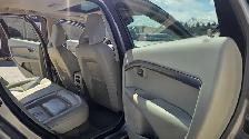 This Sport Utility Vehicle (SUV)/Multi-Purpose Vehicle (MPV) pow - Photo 17