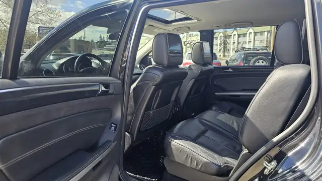 2011 Mercedes-Benz GL-Class GL 450 - Photo 14
