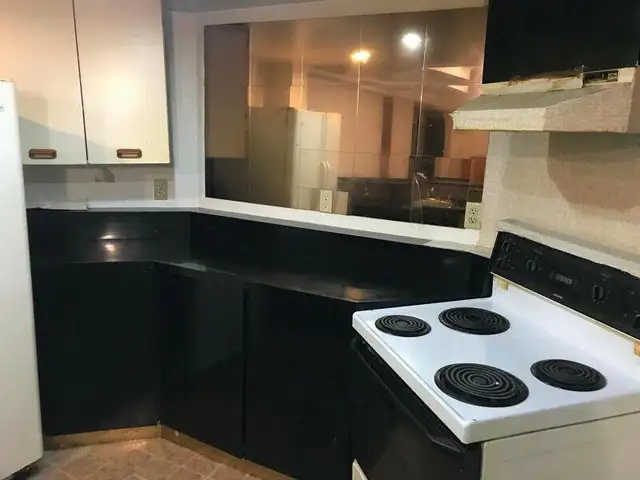 Basement for Rent - AVAILABLE NOW Brimley Rd and Steeles Ave) - Photo 2