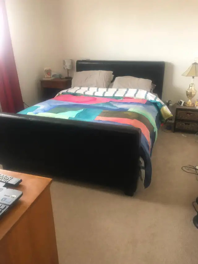 ROOM for rent in BURLINGTON HOME, Guelph Line Dundas street $765 - Photo 2