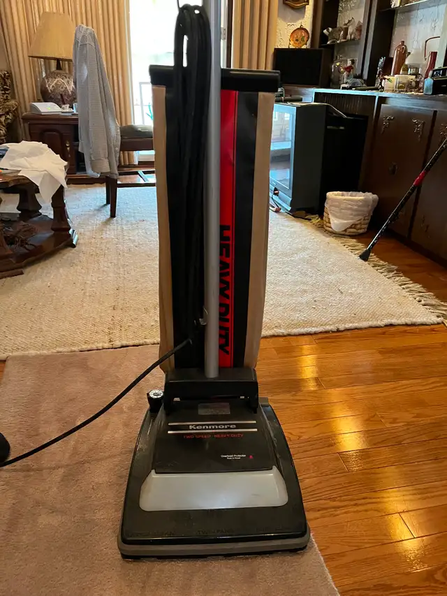 Electrolux and Kenmore vacuum cleaners - Photo 3