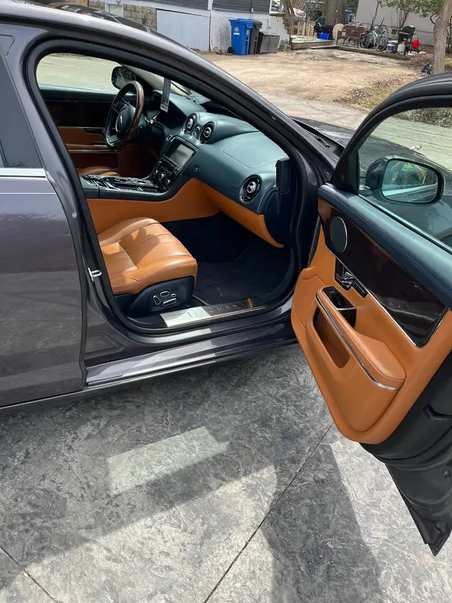 2011 Jaguar XJL - Photo 5