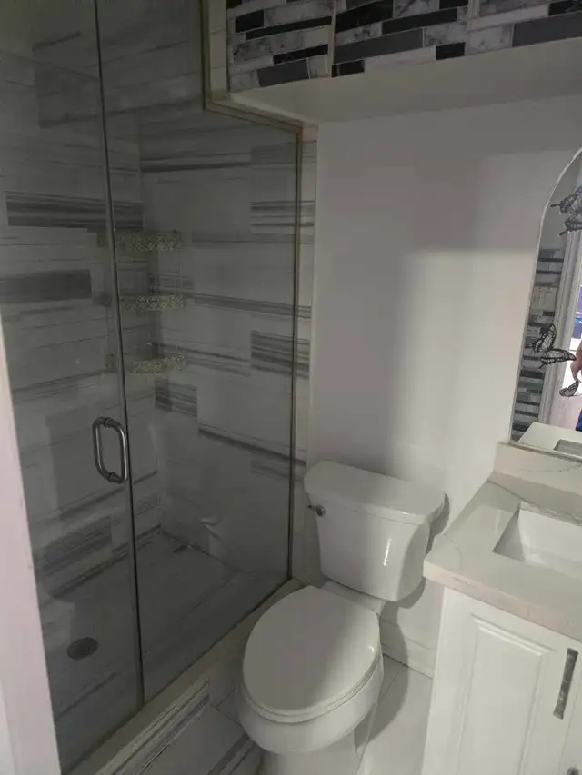 Basement for Rent - Photo 6