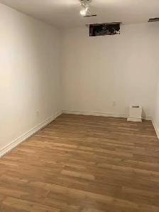 Room for rent - Markham and steels- Males only