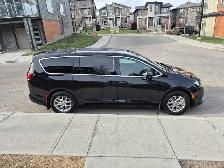 CHRYSLER GRAND CARAVAN SXT 2025 - Photo 5