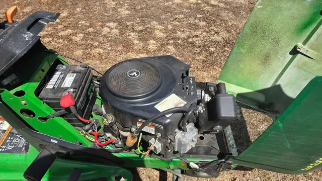 Tracteur John Deere 165 - Photo 3