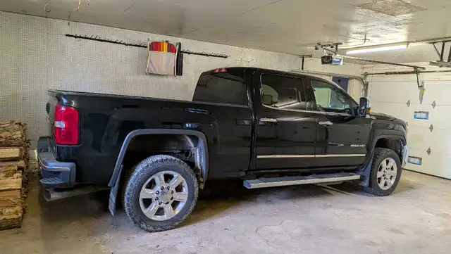 2019 GMC Sierra 2500hd slt - Photo 2
