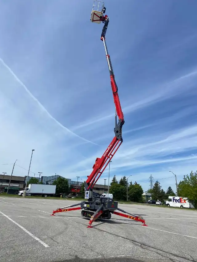 8_36m work Height. spiderlift for tree cutting and removal - Photo 3