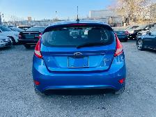 2011 Ford Fiesta Hatchback, Low KM, One Owner, No Accident. - Photo 5