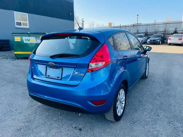 2011 Ford Fiesta Hatchback, Low KM, One Owner, No Accident. - Photo 6