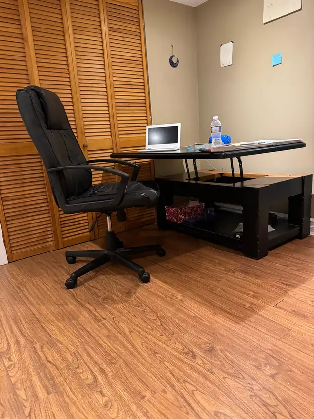 Beautiful bedroom & parking near UTM for rent - Photo 9