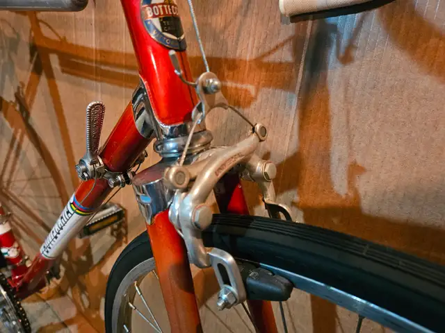 Vintage Bottecchia Road Bike - Photo 5
